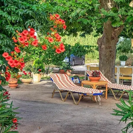 Leni's Living Casa vacanze Halikounas